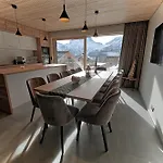 Chalet Horizon Blanc - Vue Exceptionnelle Loup Blanc -sauna Exterieur Ours Des Glaces -5 Etoiles *