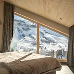 Horizon Blanc - Vue Exceptionnelle Loup Blanc -sauna Exterieur Ours Des Glaces -5 Etoiles