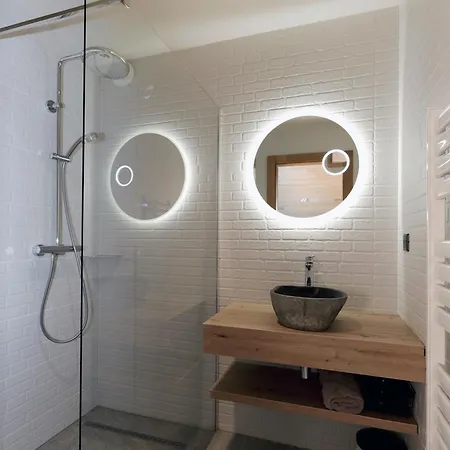 Chalet Horizon Blanc - Vue Exceptionnelle -sauna Extérieur -5 étoiles *